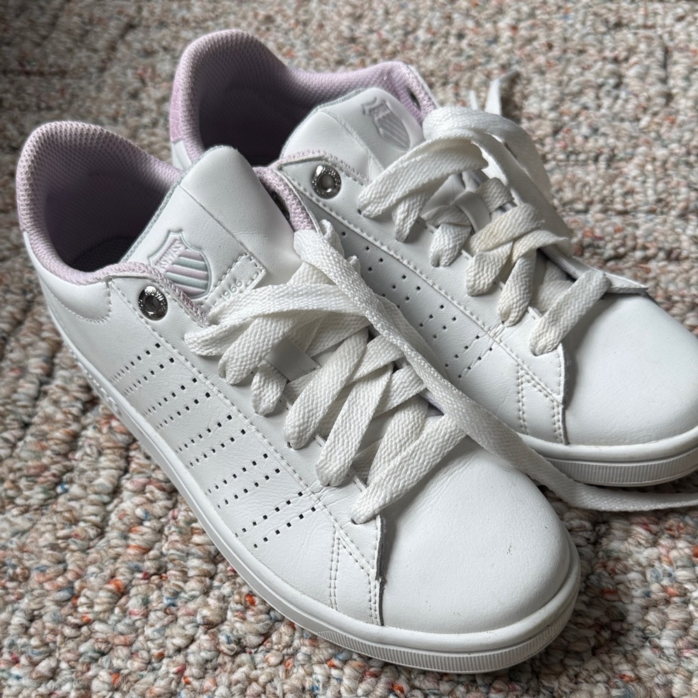 K-Swiss White, Pink and purple Basecourt Women's Sneakers size 6.5